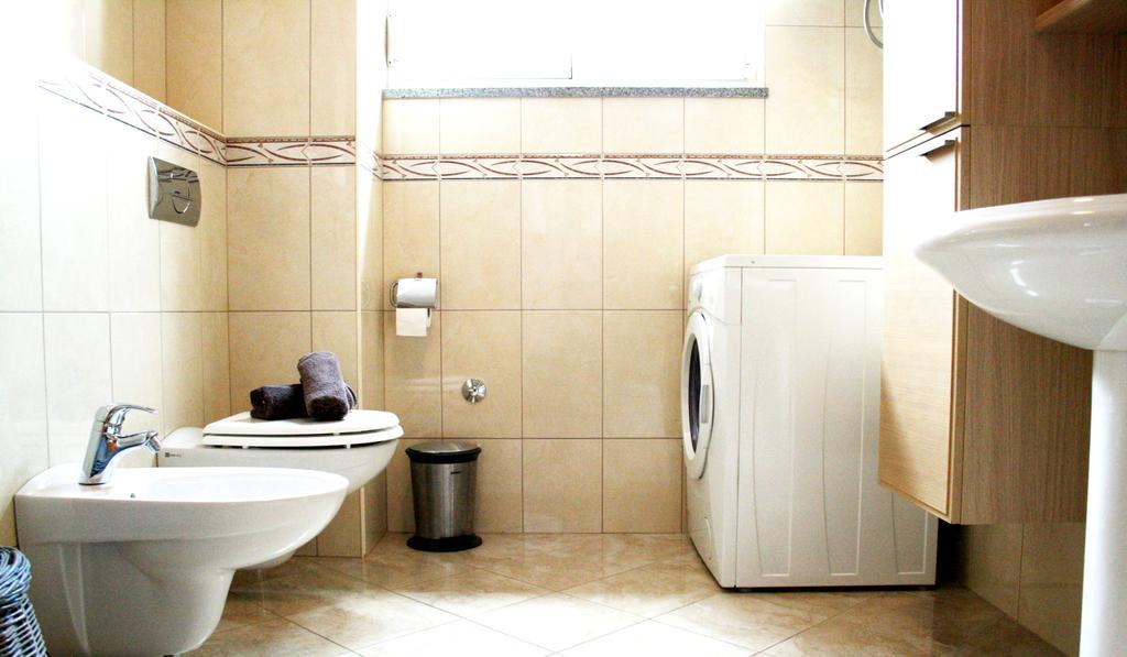 Apartment Frager Водице Екстериор снимка